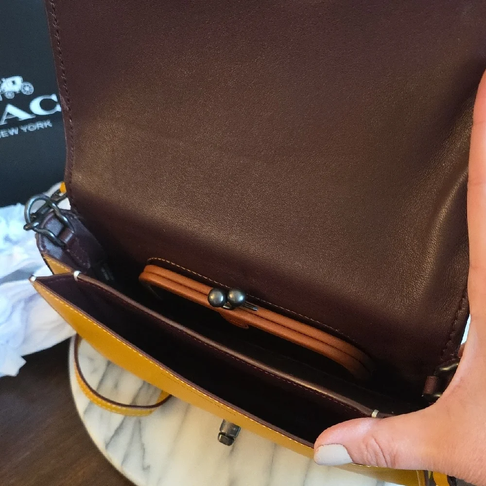 Coach 1941 Dinky Glovetanned Leather, Antique Black Hadware, Includes Dusty! - Picture 3 of 17